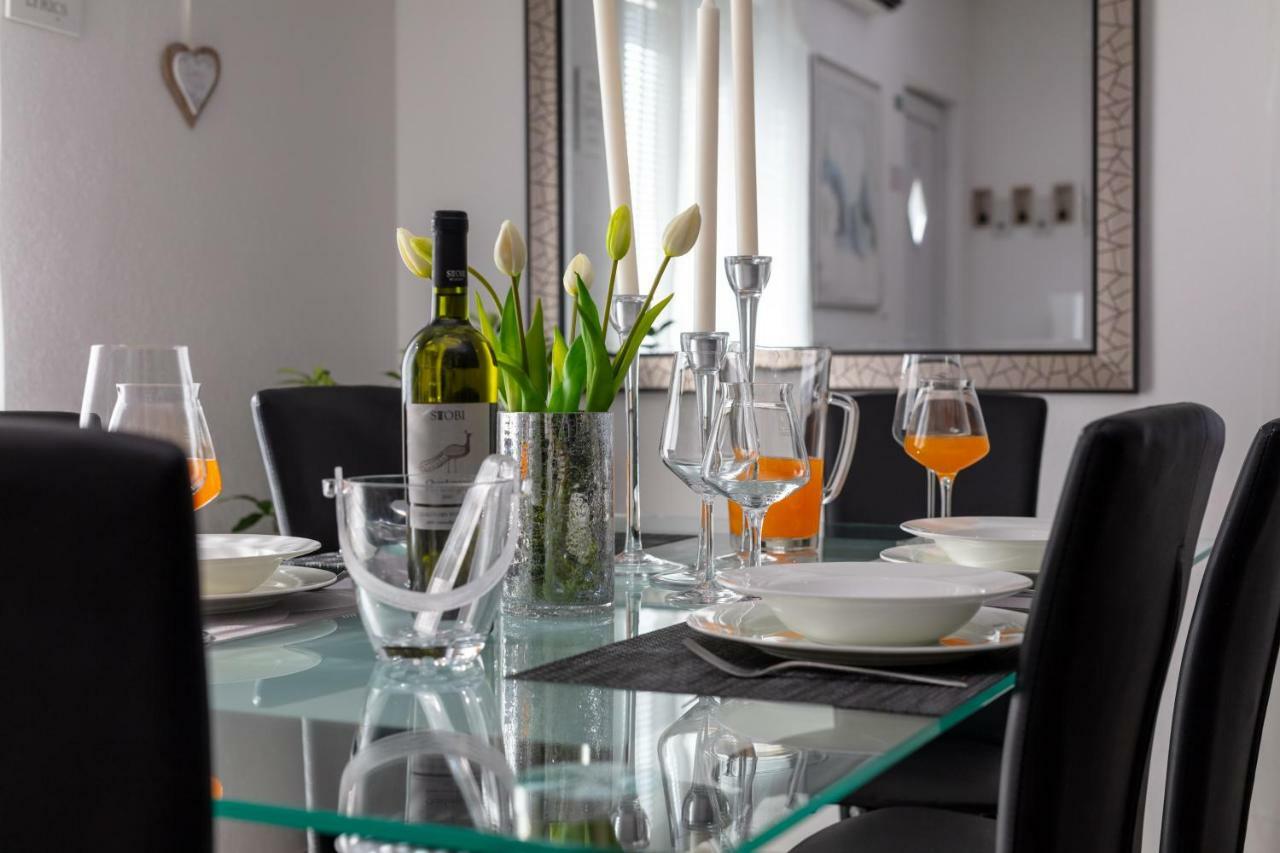 Apartments Bubalo Omiš Екстериор снимка