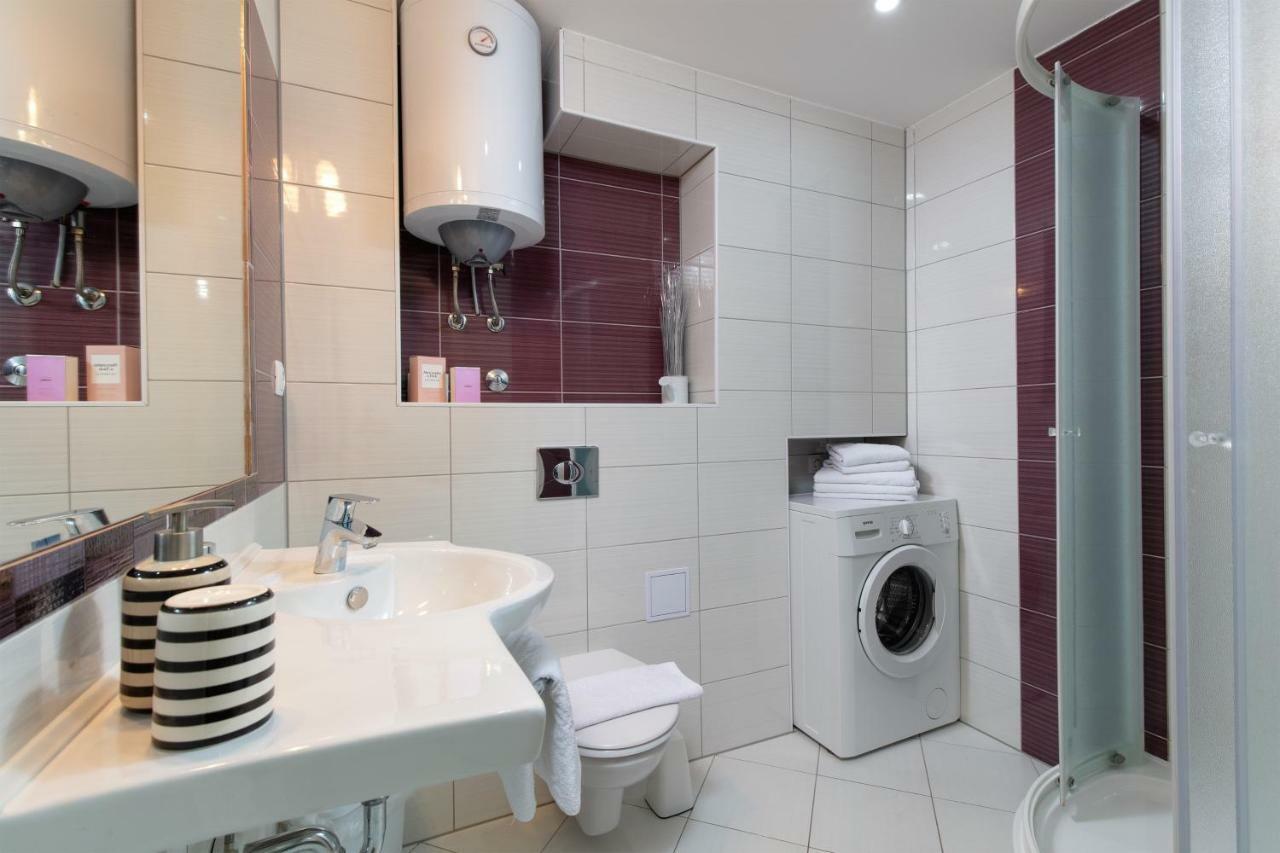Apartments Bubalo Omiš Екстериор снимка